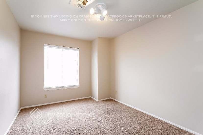 7312 Queen Palm Dr - Photo 7 of 10