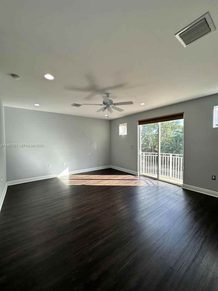 409 Sw 5th St - Photo 3 of 10