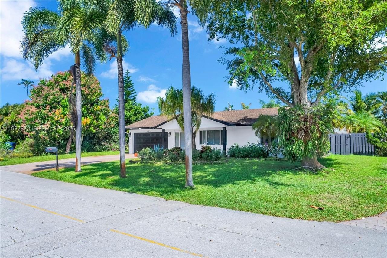 2616 Nw 7th Ave - Photo 5 of 34