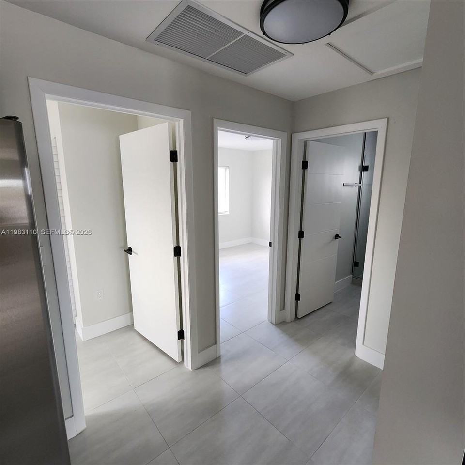 1171 Nw 66th St #1173 - Photo 3 of 17