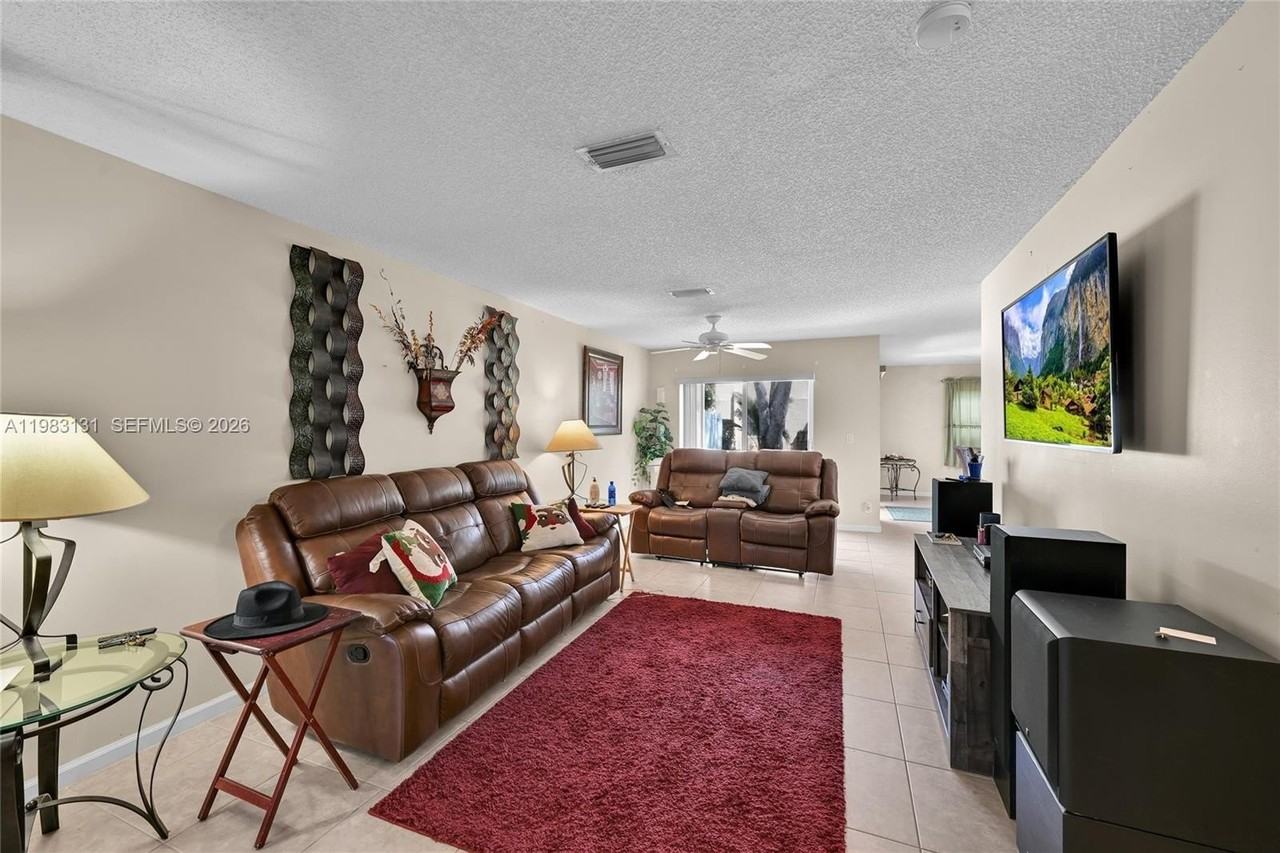 6767 Duval Ave - Photo 6 of 18