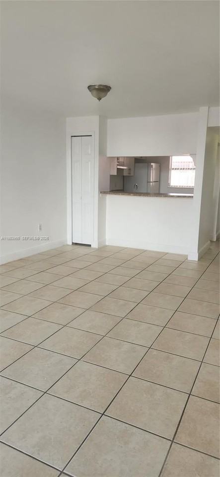 19825 Sw 114th Ave #325 - Photo 2 of 5