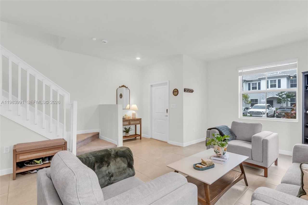 16264 Sw 292nd St #16264 - Photo 2 of 26