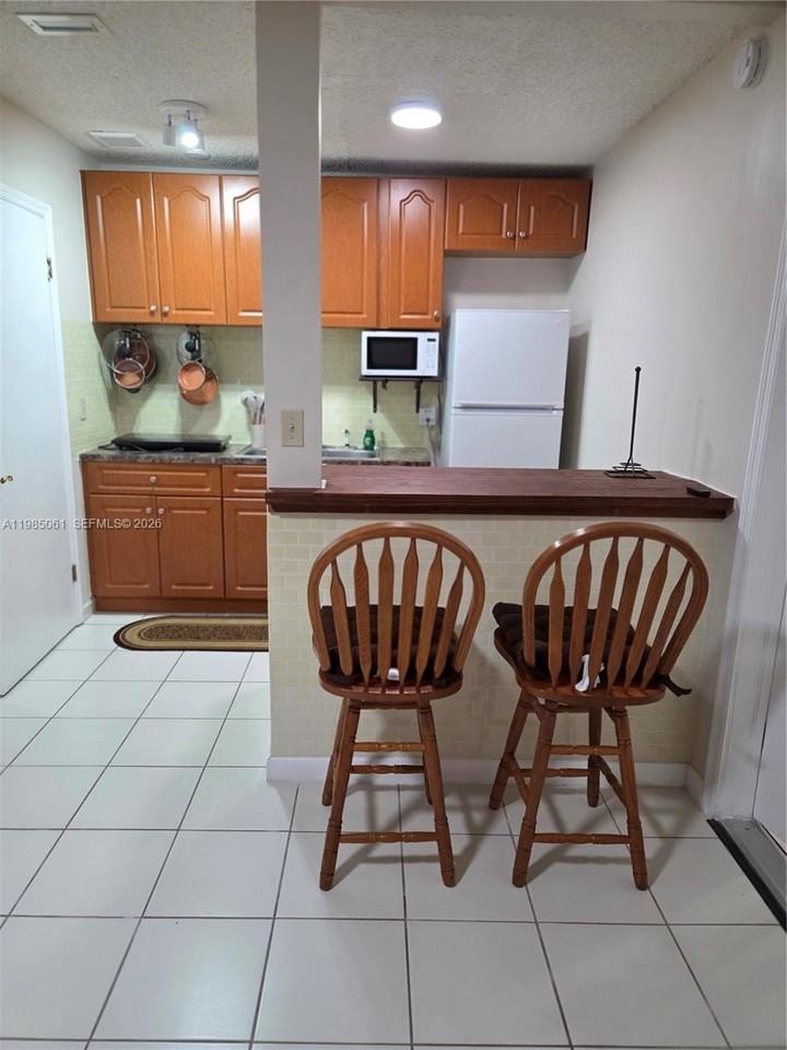 2931 Sw 135th Ave #0 - Photo 7 of 20