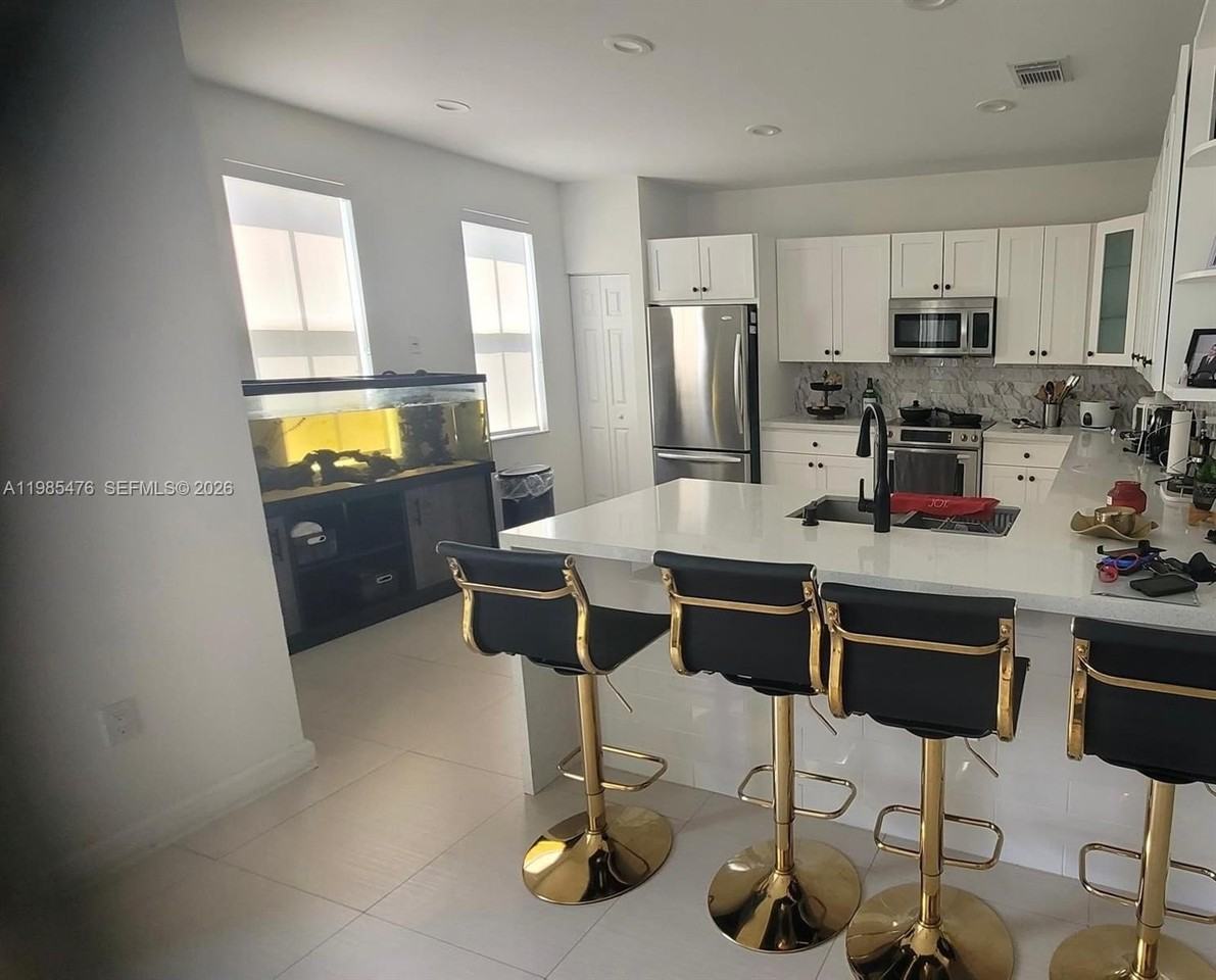 7414 Nw 107th Ct #7414 - Photo 5 of 29