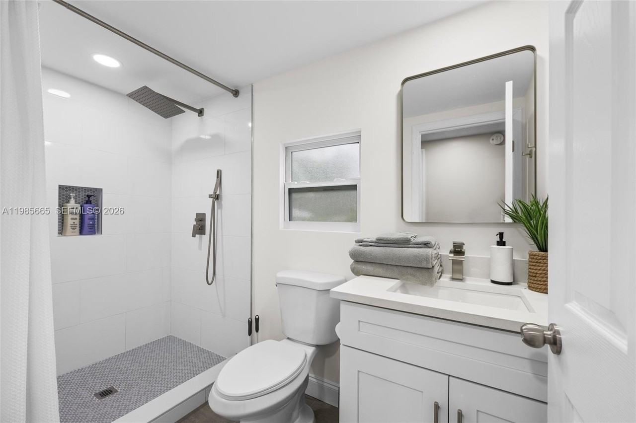 6674 4th St #ST - Photo 6 of 15