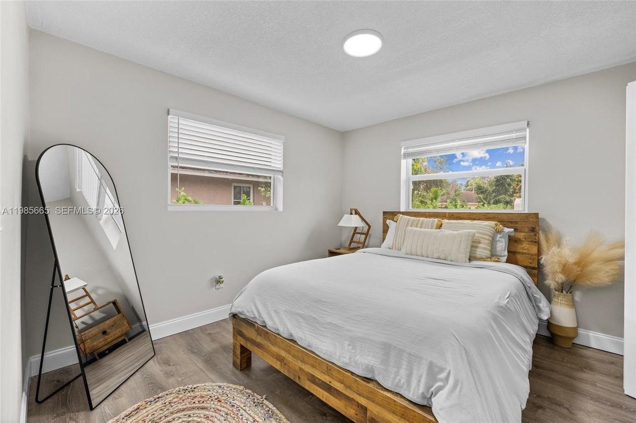 6674 4th St #ST - Photo 7 of 15