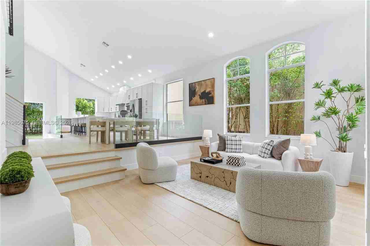 9840 Stover Way - Photo 3 of 23