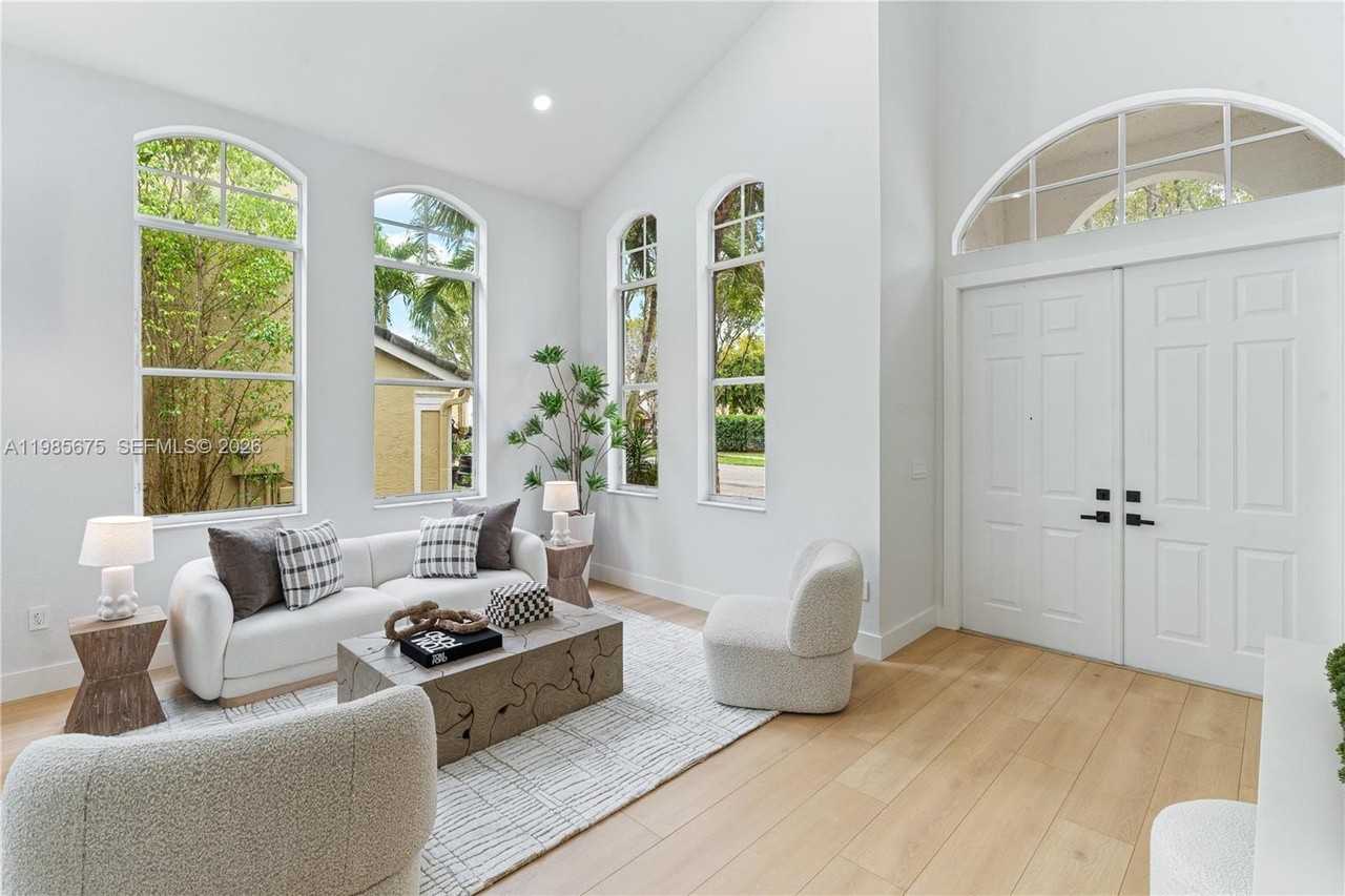 9840 Stover Way - Photo 6 of 23