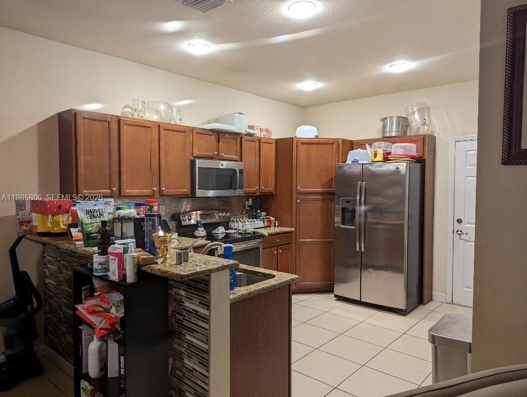 9500 Sw 171st Ave - Photo 6 of 14