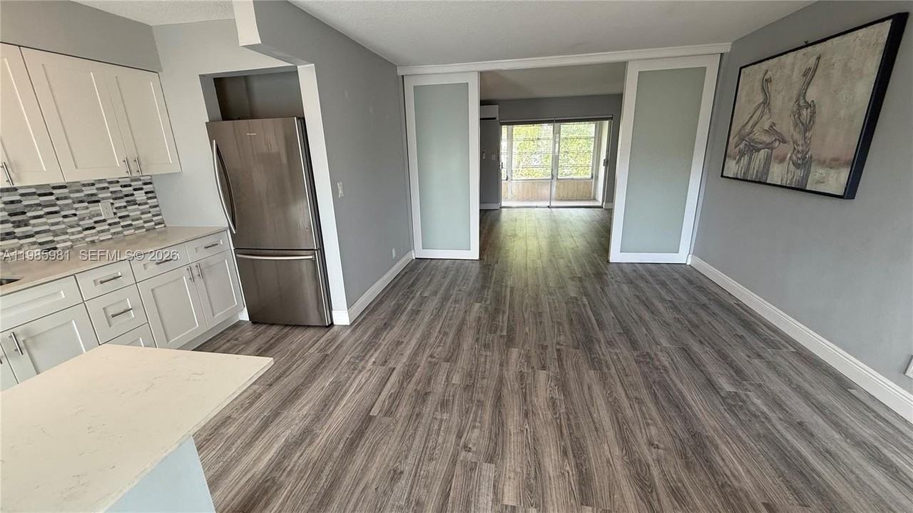 2115 Ne 42nd Ct #206N - Photo 5 of 21