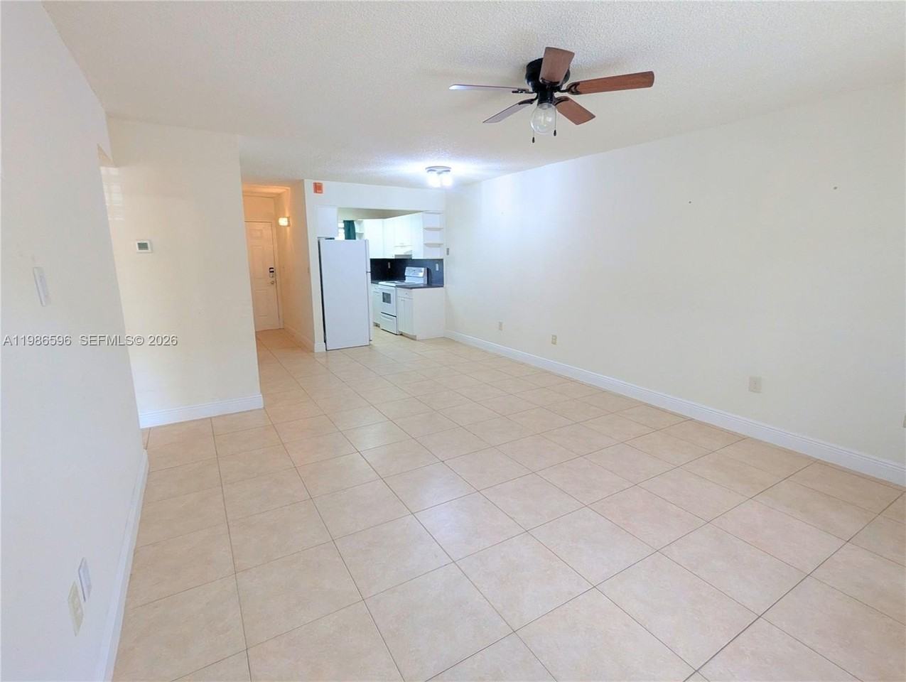 4050 Nw 135th St #8-9 - Photo 5 of 10