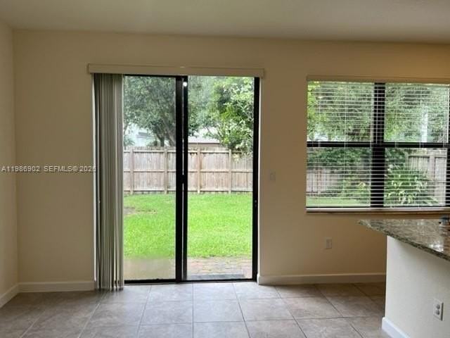 144 Ne 37th Ter #144 - Photo 4 of 46