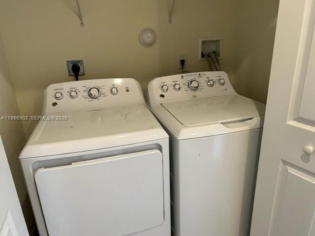 144 Ne 37th Ter #144 - Photo 6 of 46