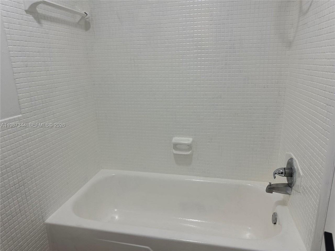 7670 Sw 82nd St #H215 - Photo 5 of 9