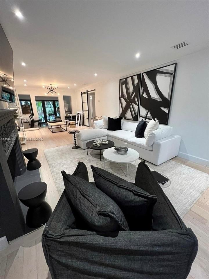 5173 Alton Rd - Photo 4 of 18