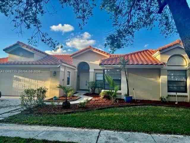 10601 Nw 18th Ct #10601 - Photo 5 of 33