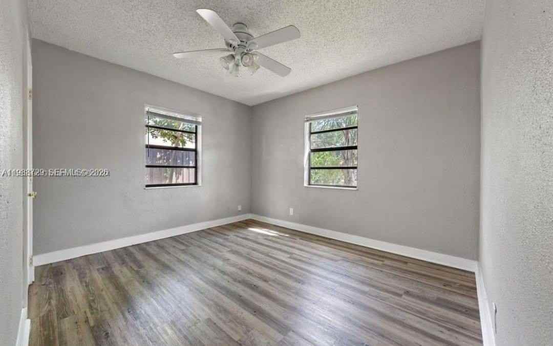 301 Nw 51st St #0 - Photo 7 of 18