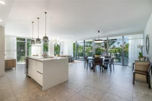 featured image of 1201 20th St #301