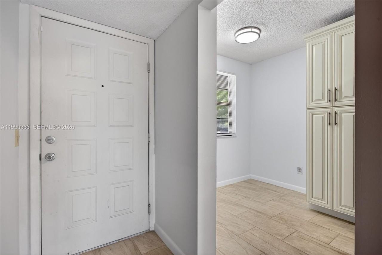 9670 W Mcnab Rd #208 - Photo 3 of 47