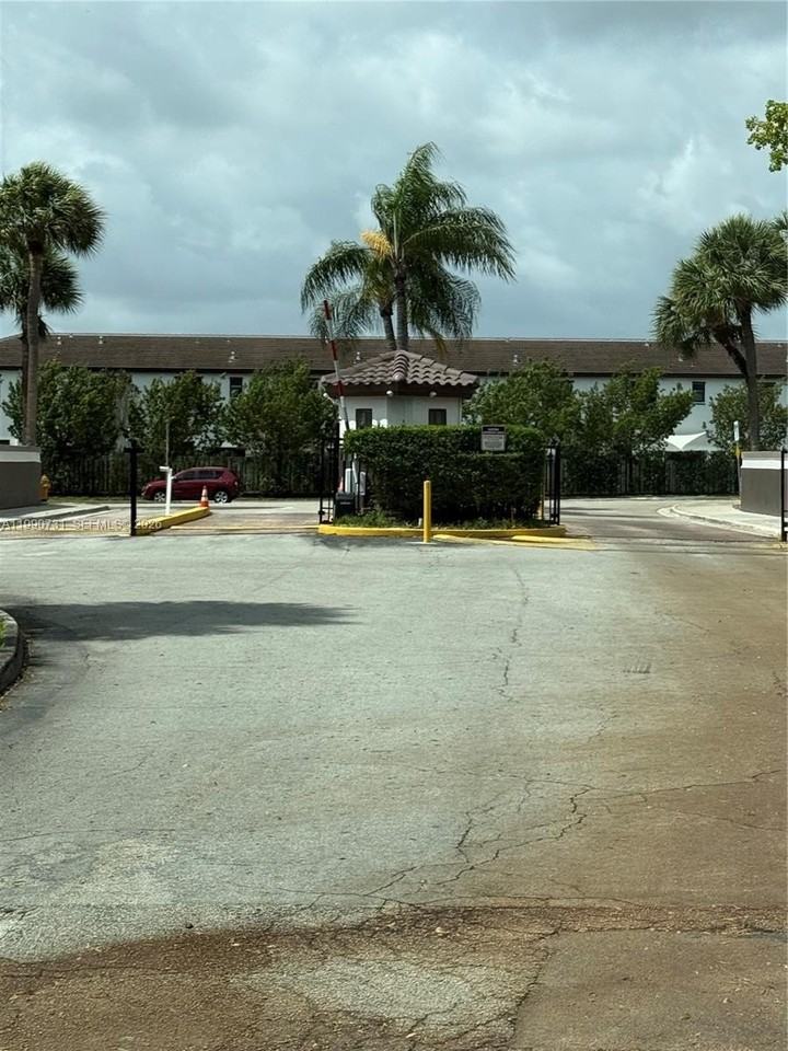 860 Ne 207th Ter #8-106 - Photo 2 of 13