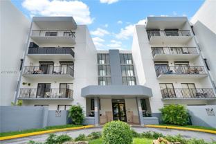 1820 W 53rd St #201 - Photo 1 of 1