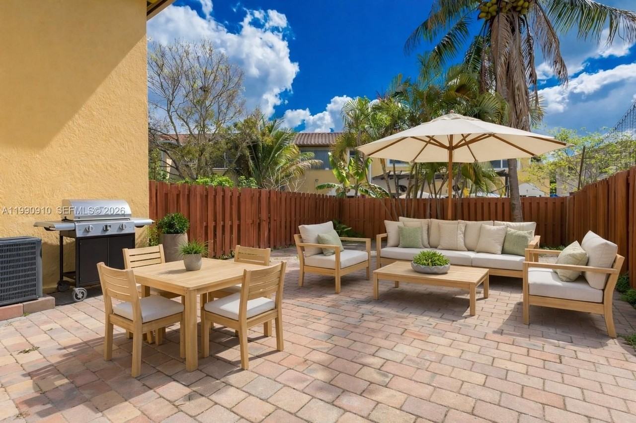 4977 Sw 135th Way #0 - Photo 3 of 28