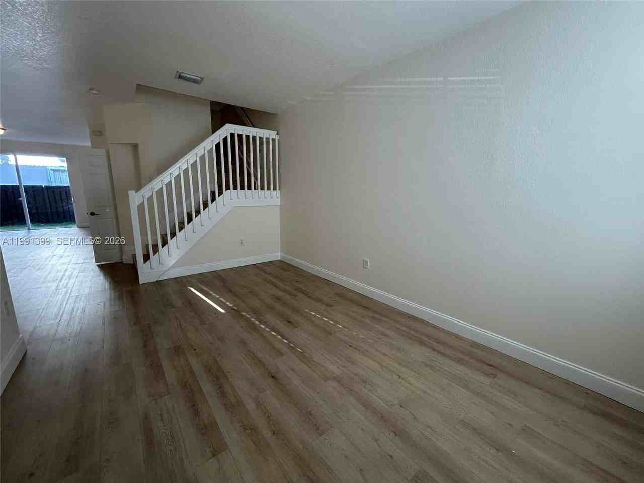 12515 Sw 124th Path - Photo 4 of 50