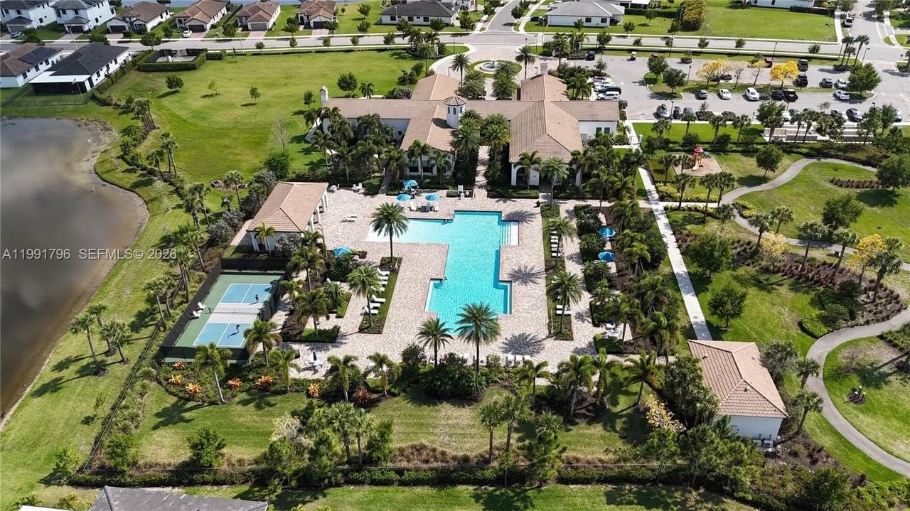 5028 Gambero Way - Photo 4 of 50