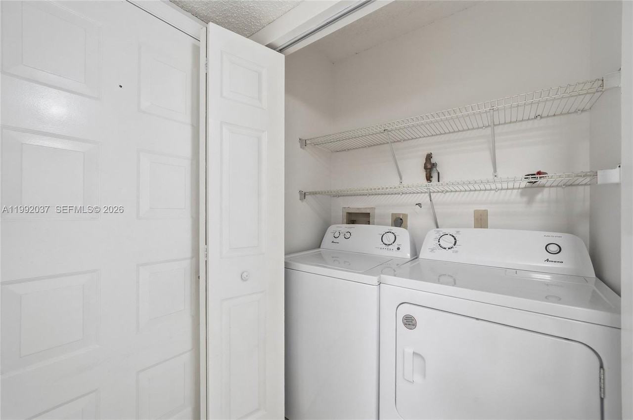 2376 Nw 89th Dr #2376 - Photo 7 of 30