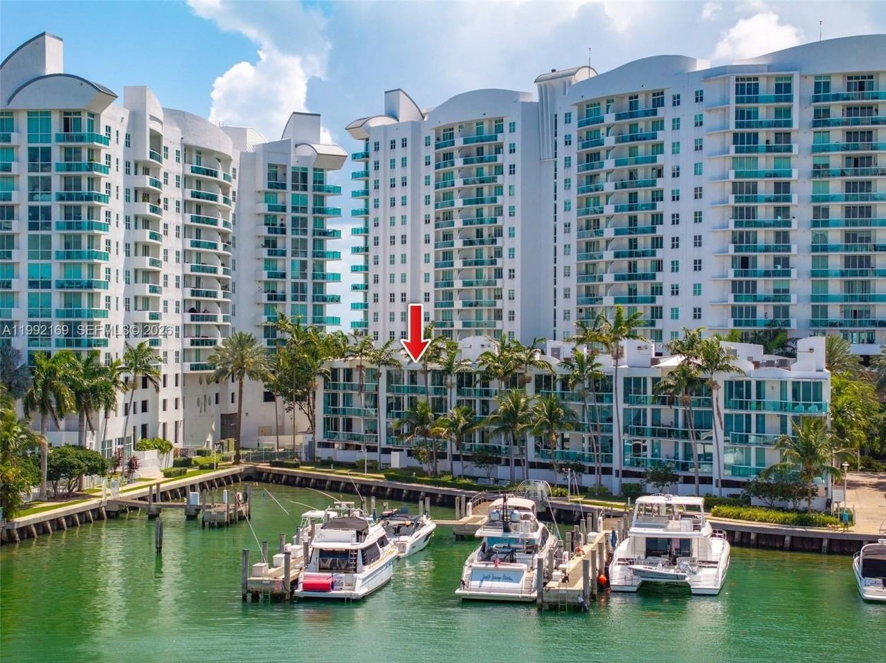 7918 Harbor Island Dr #311 - Photo 7 of 31