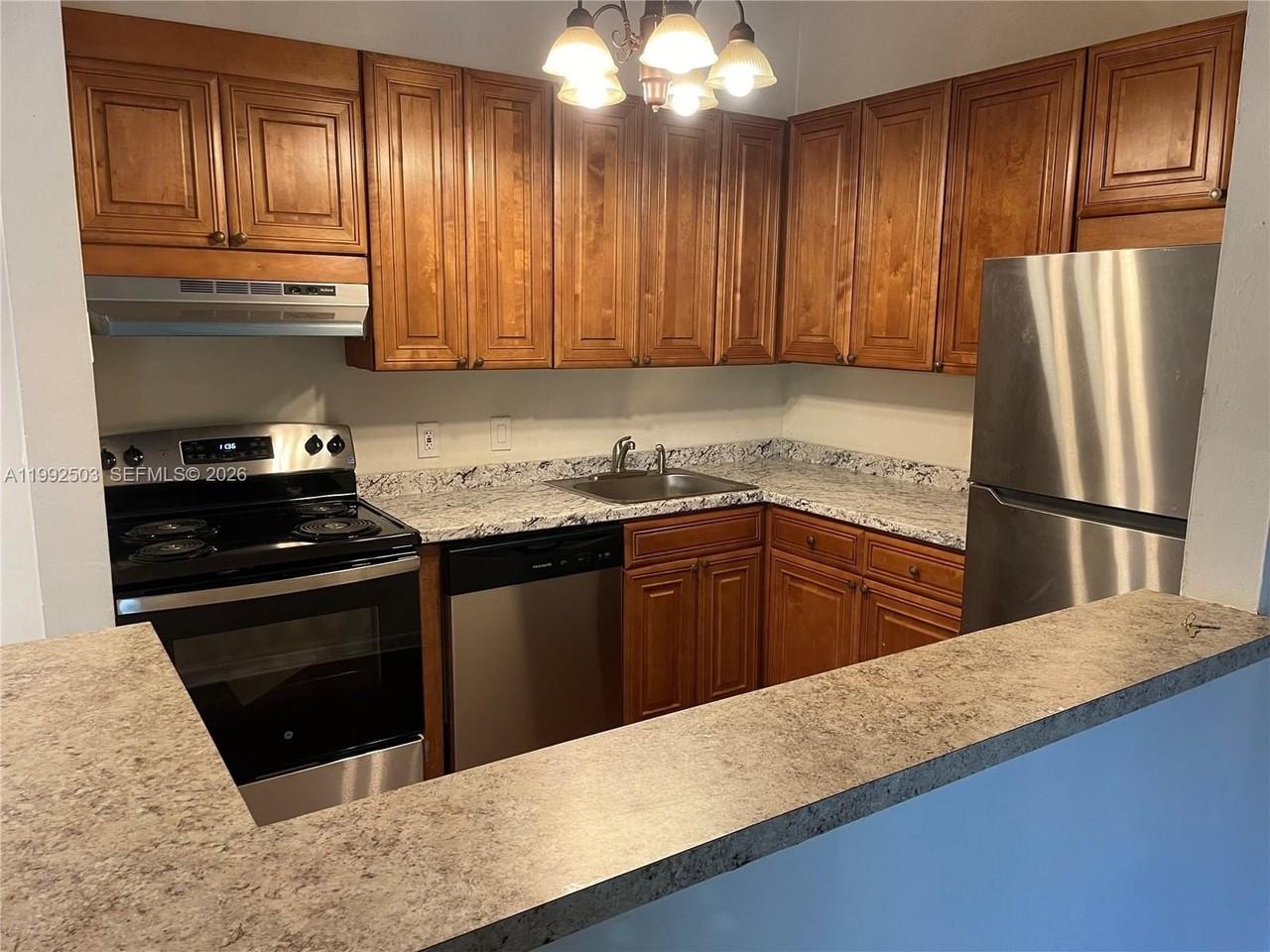 819 Ne 199th St #6-205 - Photo 3 of 26