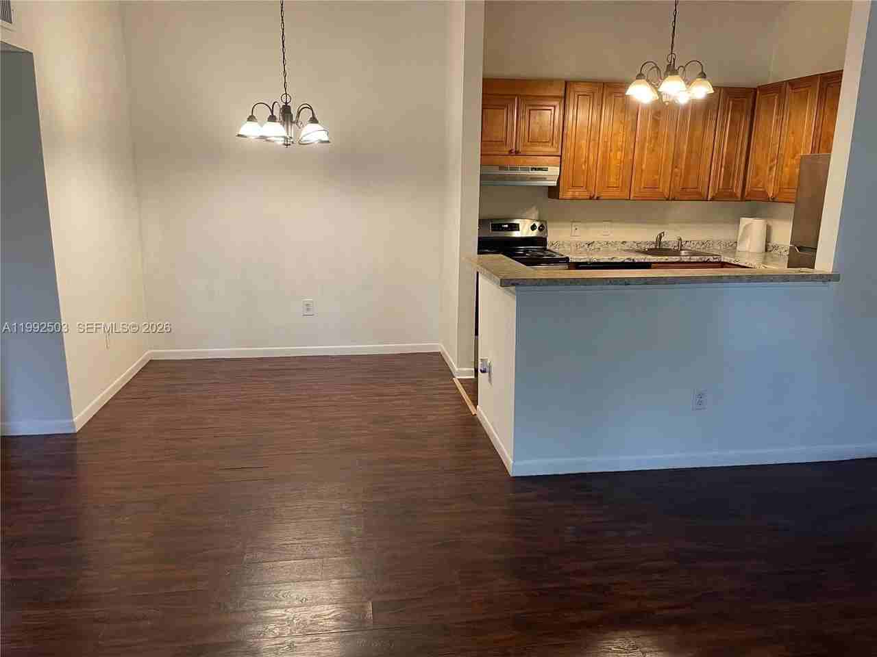 819 Ne 199th St #6-205 - Photo 4 of 26