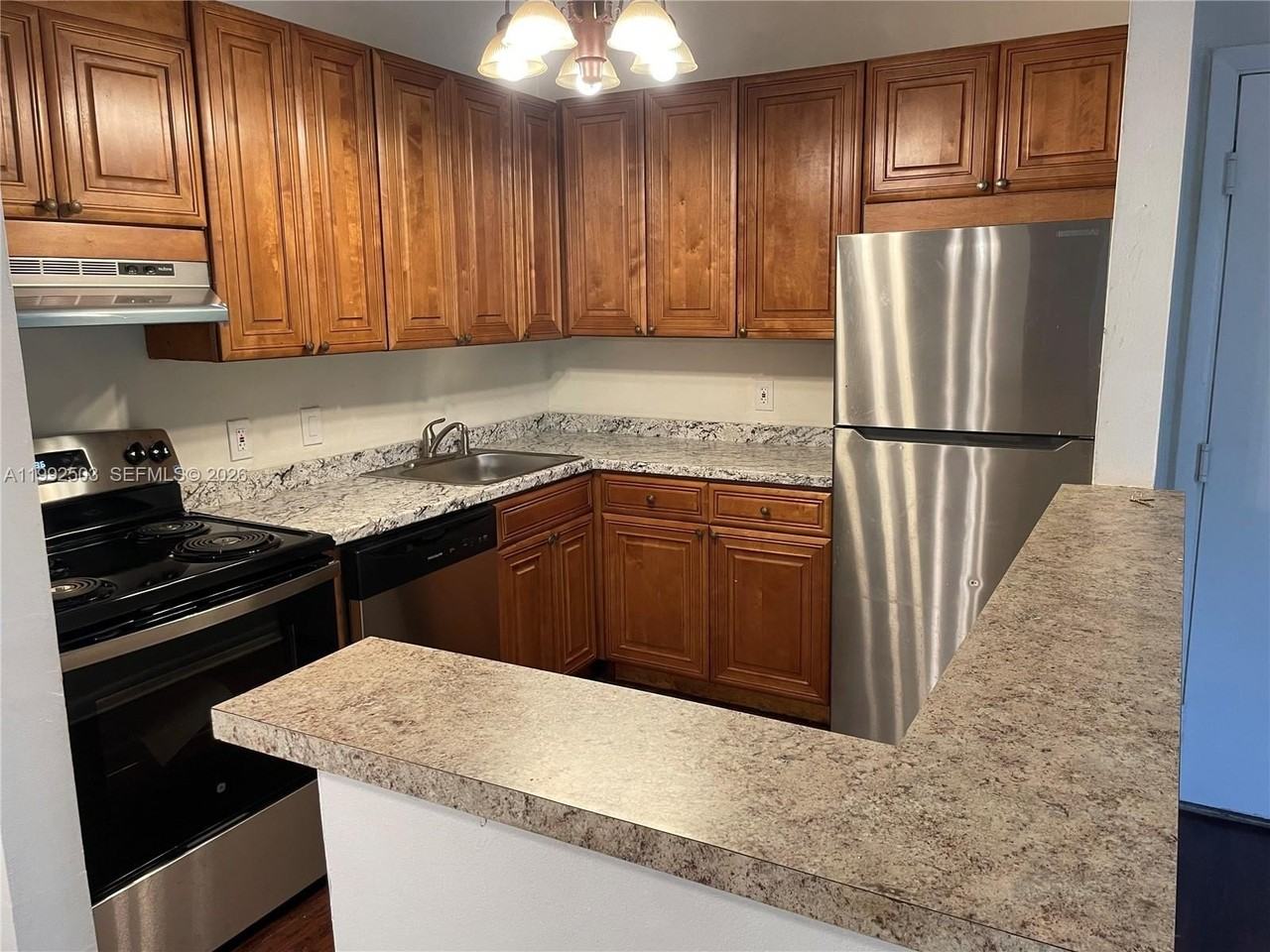 819 Ne 199th St #6-205 - Photo 5 of 26