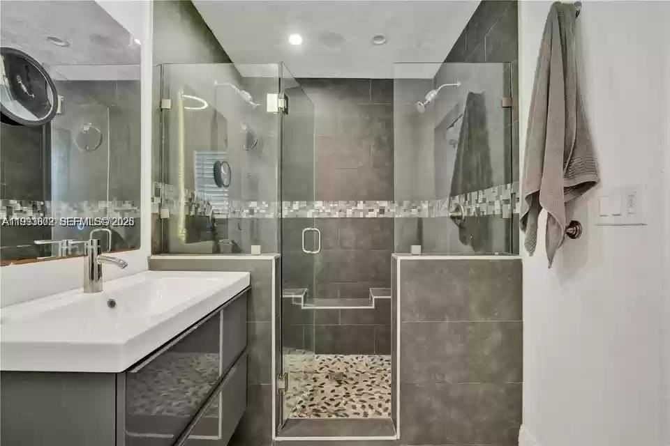 18441 Sw 238th St - Photo 3 of 12