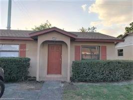 featured image of 425 Las Palmas Cir #612