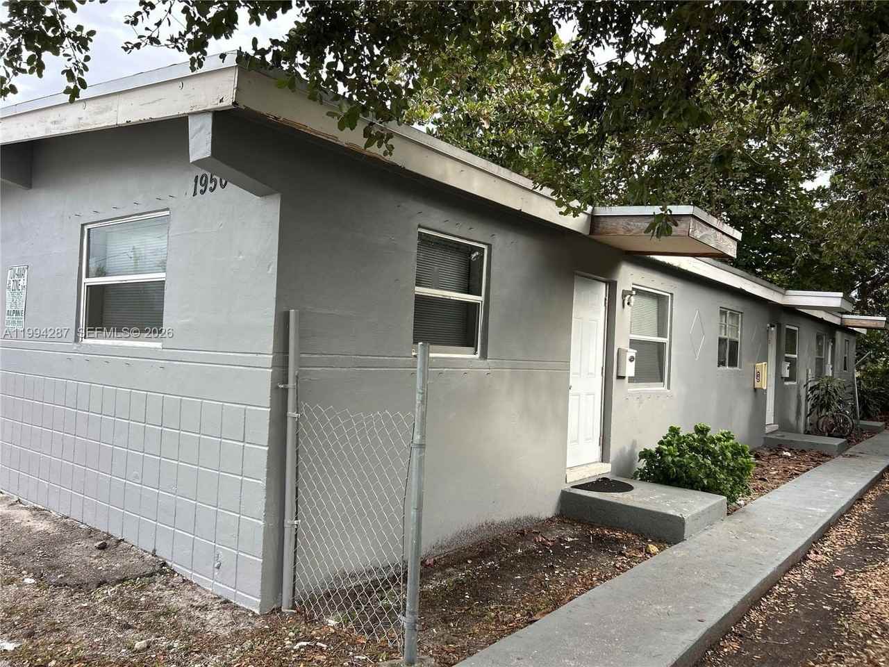 1950 Washington Ave #2 - Photo 2 of 13