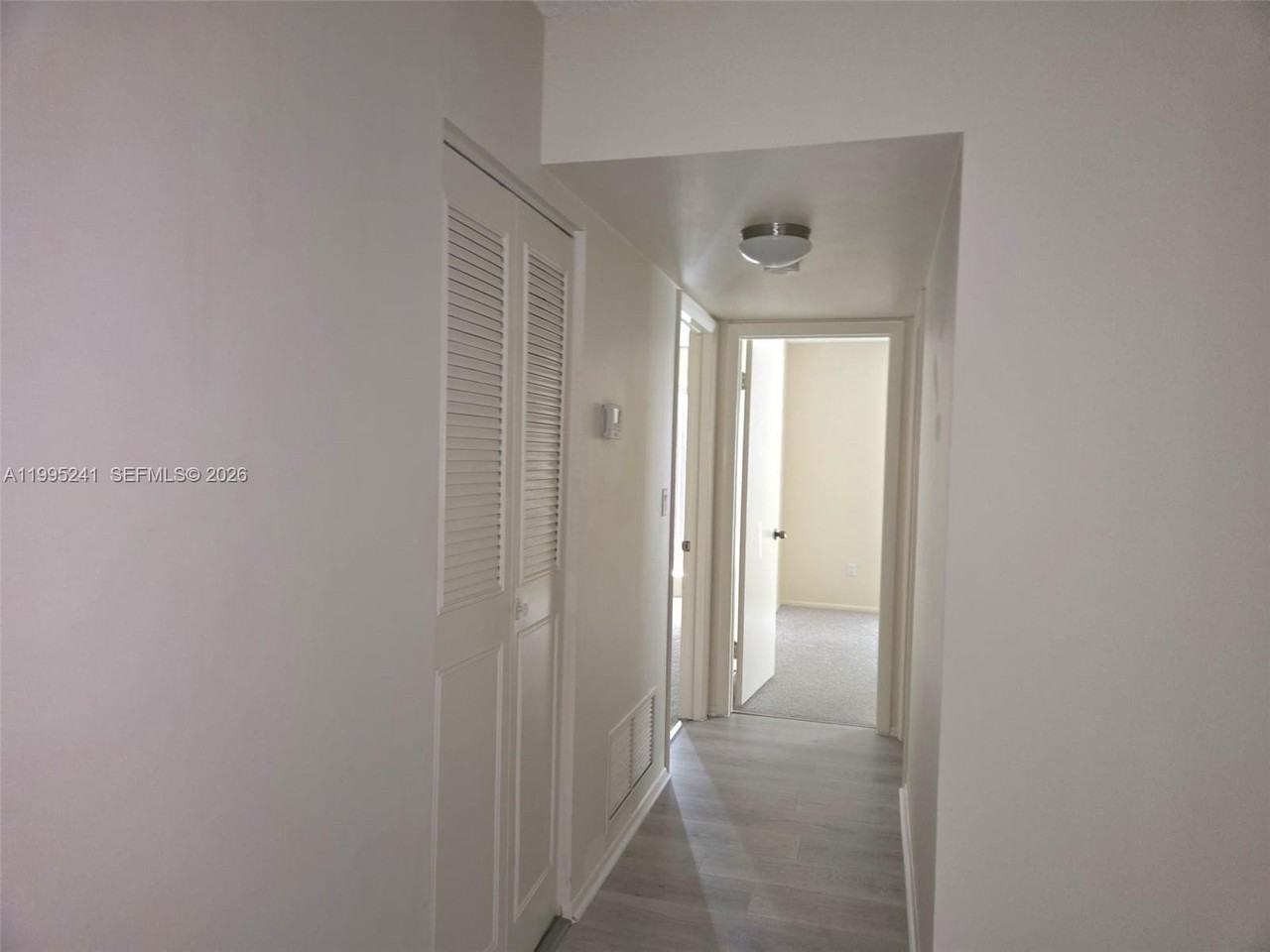 10784 N Kendall Dr #D4 - Photo 7 of 12