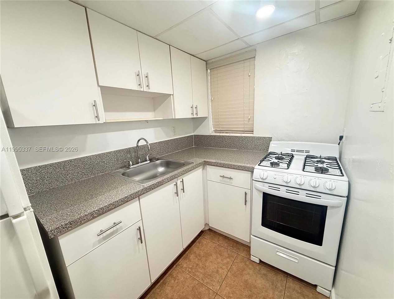 437 Nw 57th Ave #19S - Photo 2 of 6