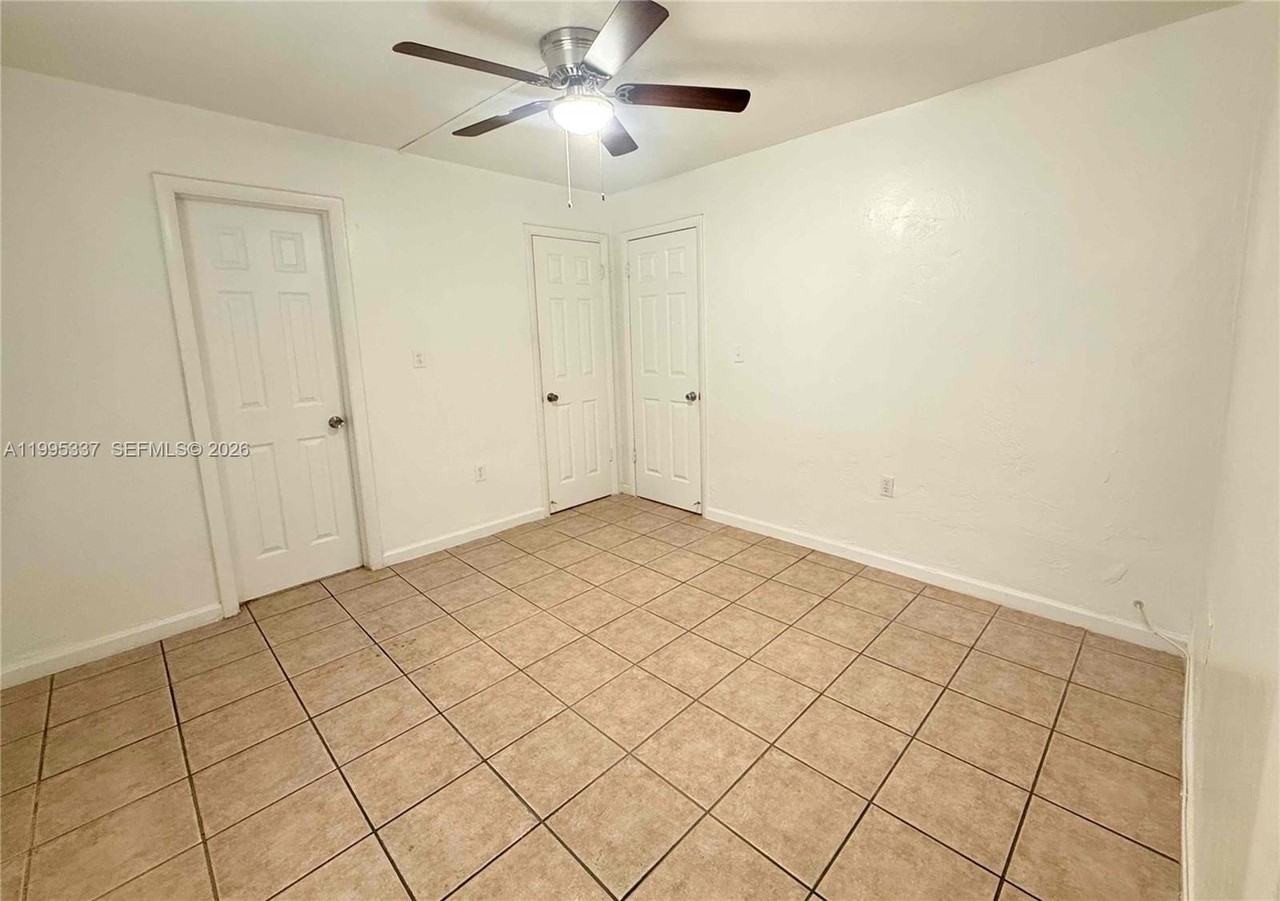 437 Nw 57th Ave #19S - Photo 5 of 6