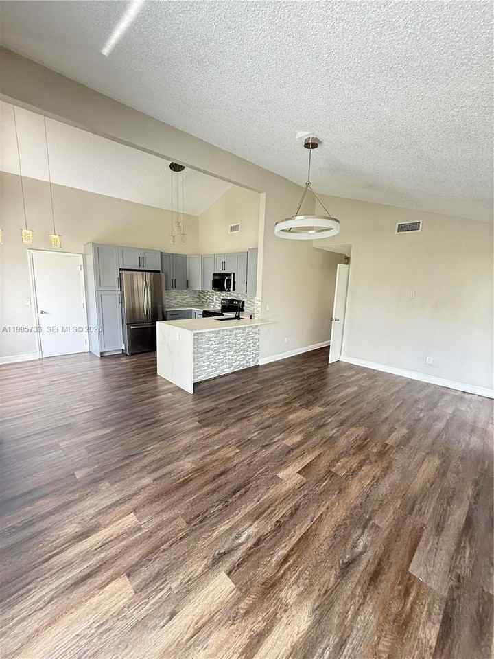 8419 Garden Gate Pl - Photo 2 of 17