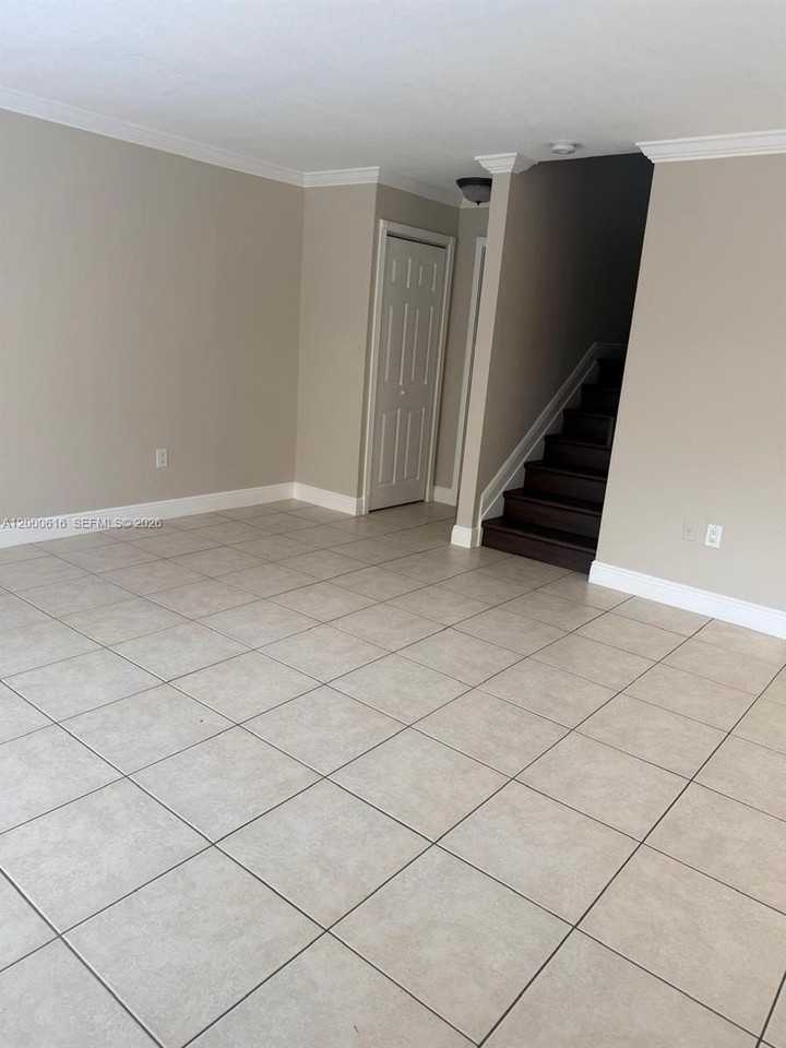 8510 Nw 3rd Ln #508 - Photo 4 of 16