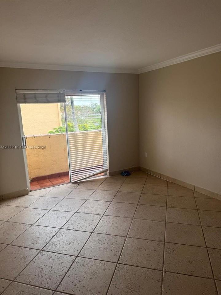 8510 Nw 3rd Ln #508 - Photo 7 of 16