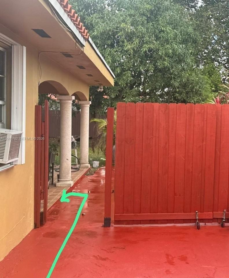 7175 Sw 23rd St #3 - Photo 2 of 6