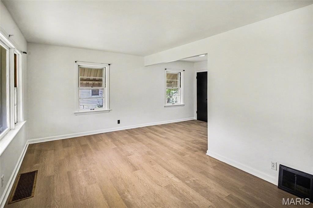 10205 Saint Daniel Ln - Photo 3 of 11