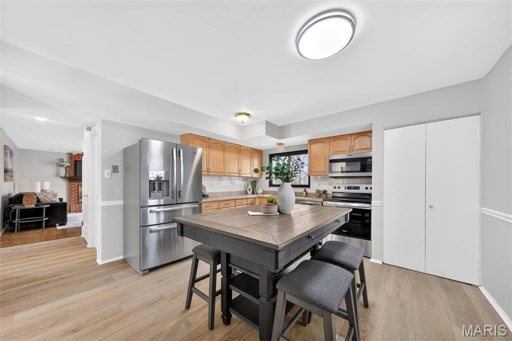 1287 Still House Creek Rd - Photo 4 of 43