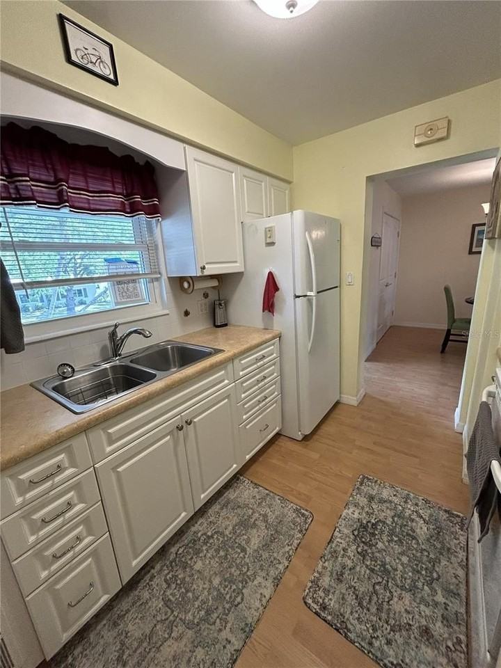 3900 Roxane Blvd #8B - Photo 7 of 16