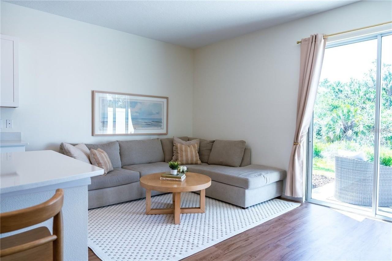 11617 Glenside Ter - Photo 4 of 20