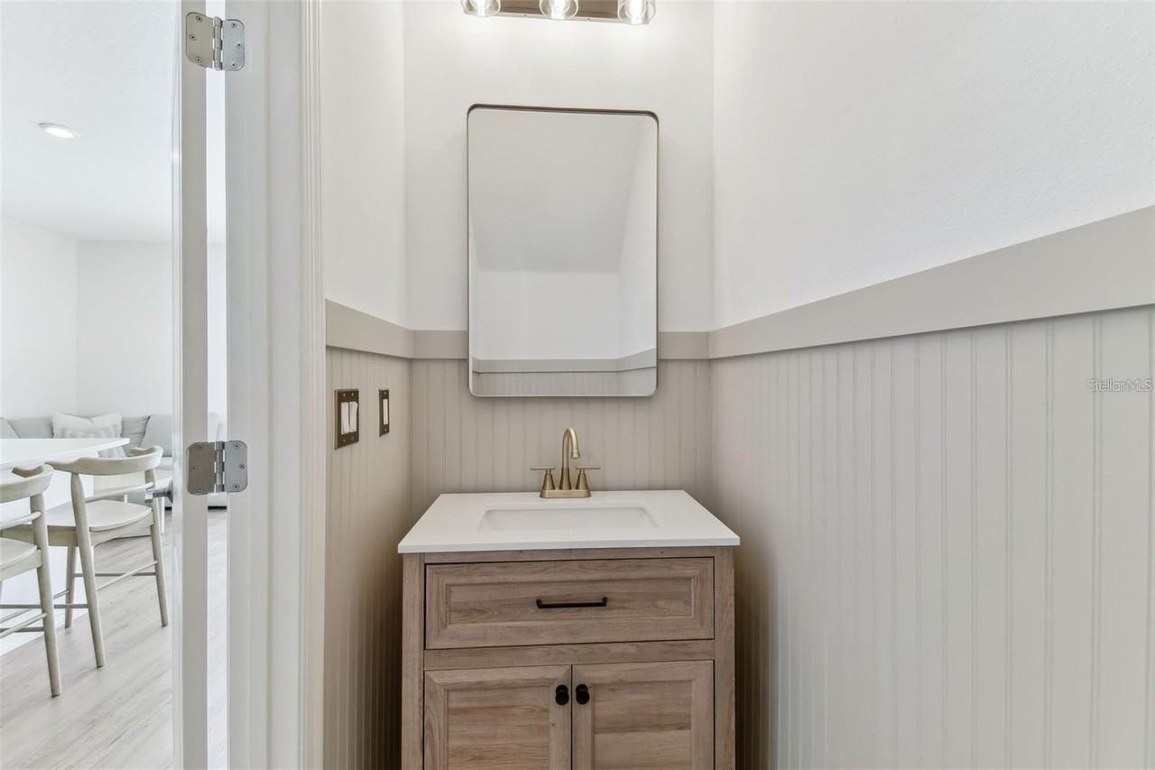 11617 Glenside Ter - Photo 6 of 20