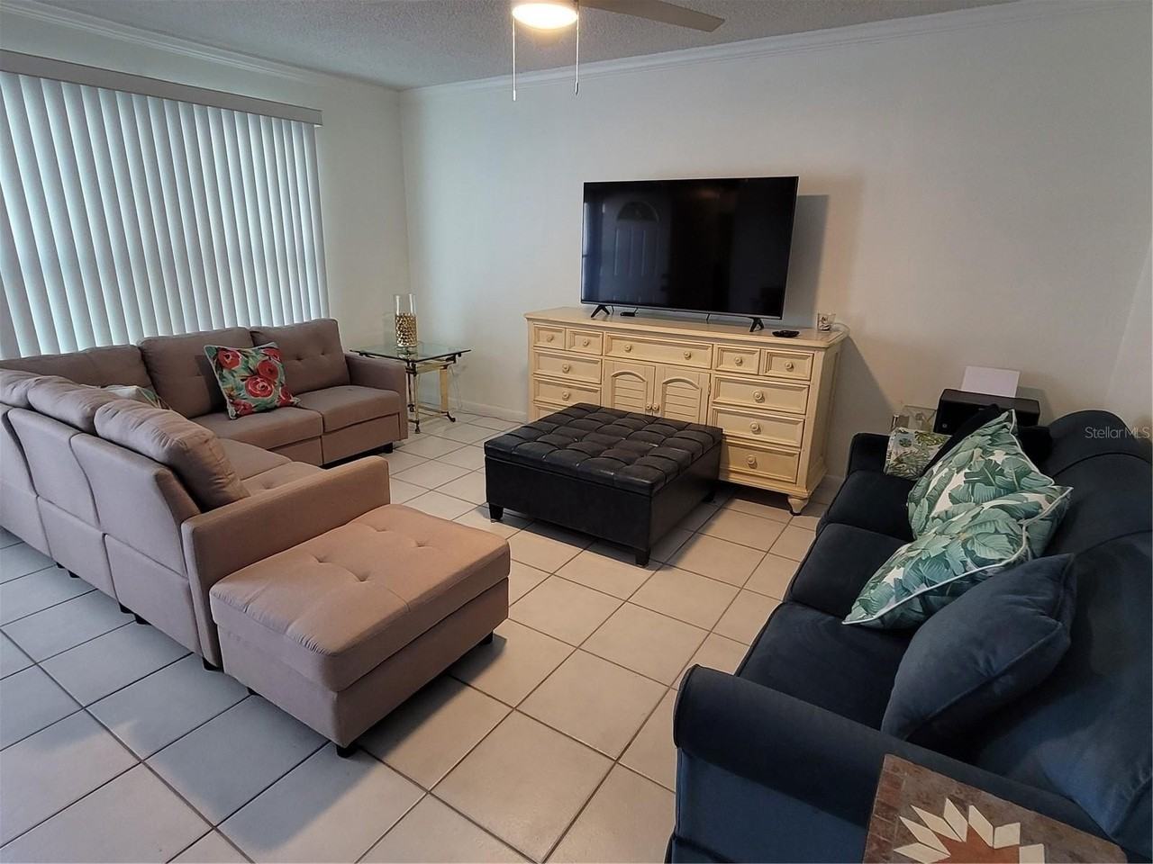 6204 Coralberry Ter - Photo 6 of 49